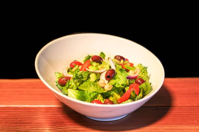 Order Tommy's House Salad  food online from Tommy Tavern + Tap store, Bridgewater Township on bringmethat.com