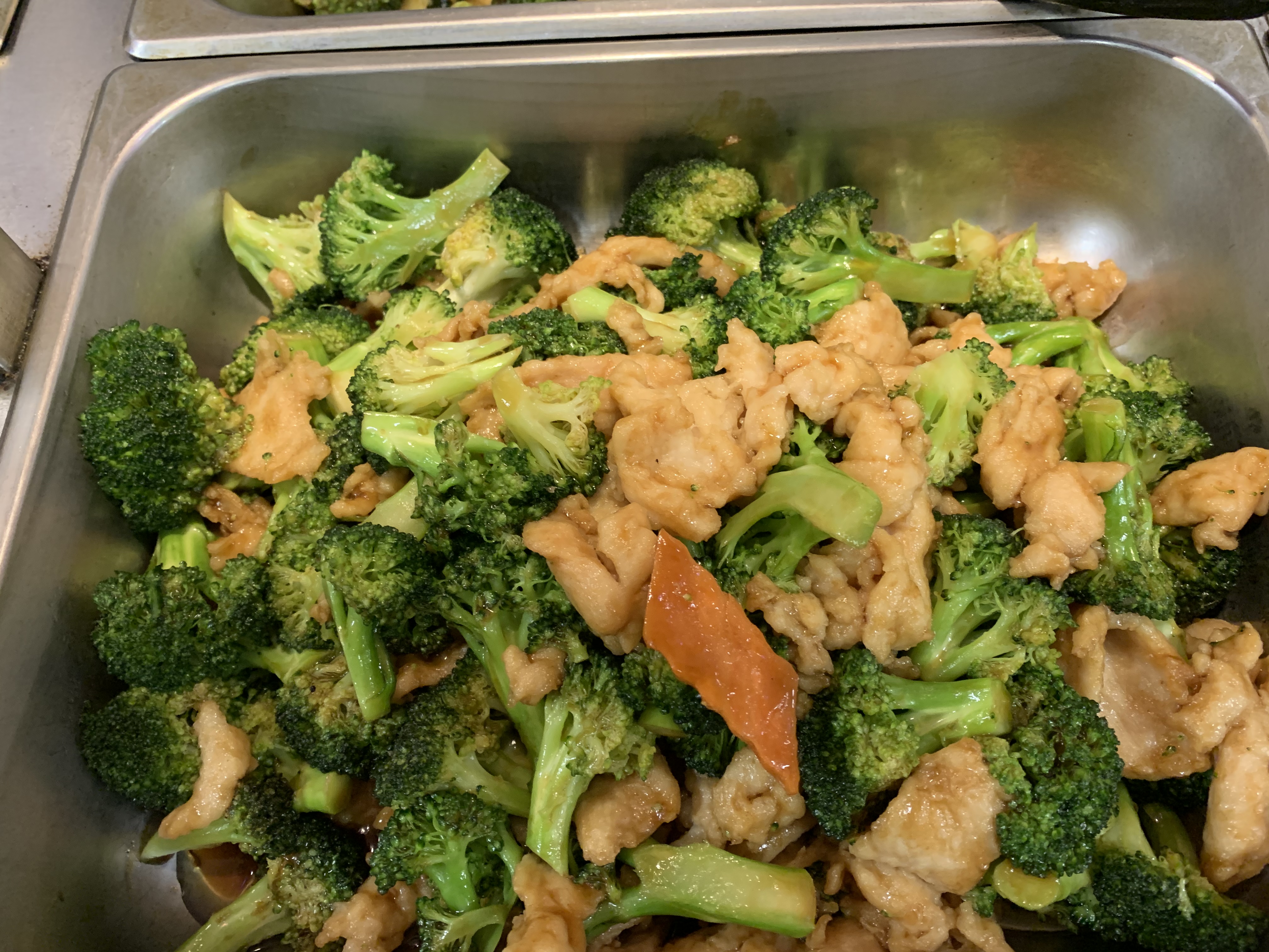 Order 204. Chicken with Broccoli food online from Moon Buffet store, Eleanor on bringmethat.com