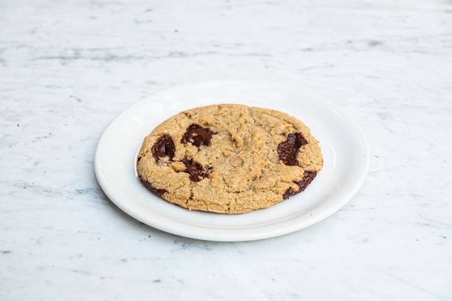 Order Chocolate Chip Cookie food online from Stella Barra Pizzeria store, Santa Monica on bringmethat.com
