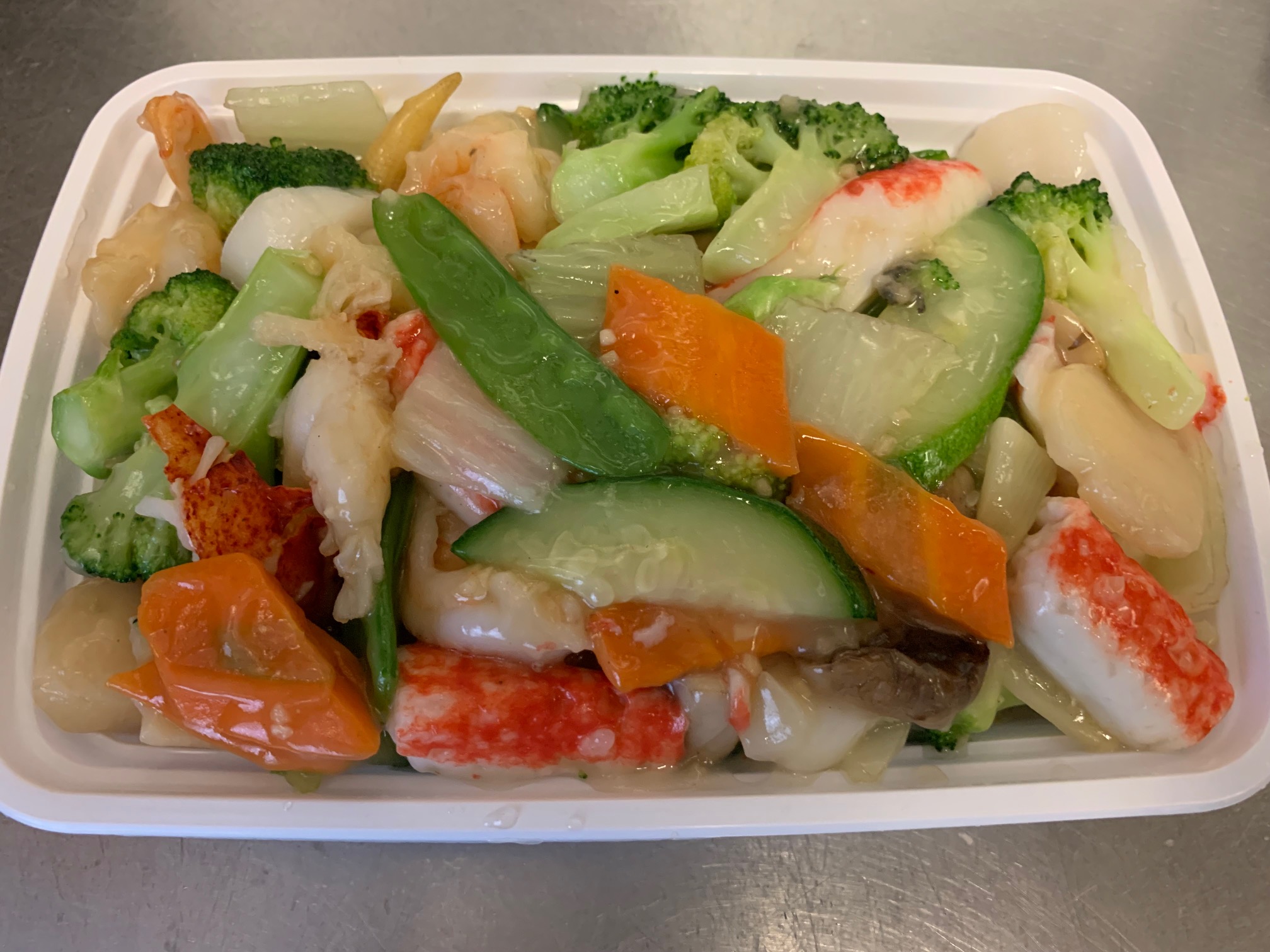 Order S1.海鲜大会 / Seafood Combination food online from China King store, Lansdale on bringmethat.com