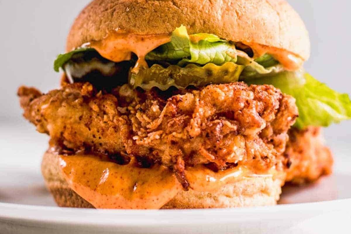 Order Crispy Chicken Sandwich food online from La Esquina store, New York on bringmethat.com