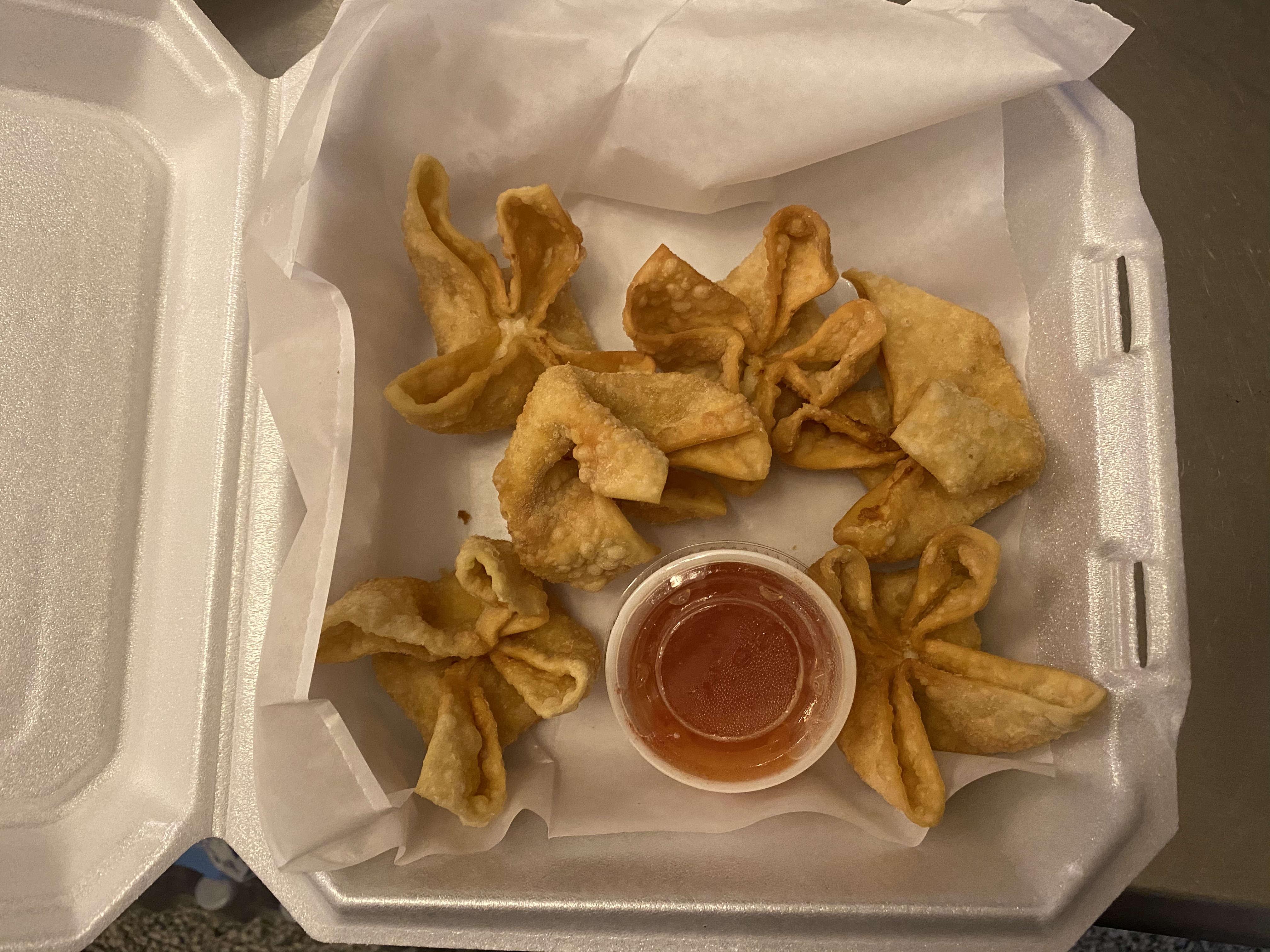 Order Crab Rangoon food online from Grey Whale Sushi & Grill store, Lincoln on bringmethat.com