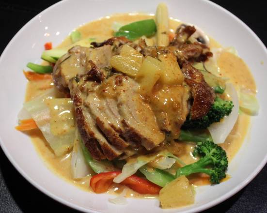 Order Duck panang special food online from Amazing Thai store, Jacksonville on bringmethat.com