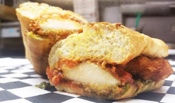 Order Chicken Parmesan 12" food online from Bozzelli's Italian Deli - Loisdale Rd. store, Lee on bringmethat.com