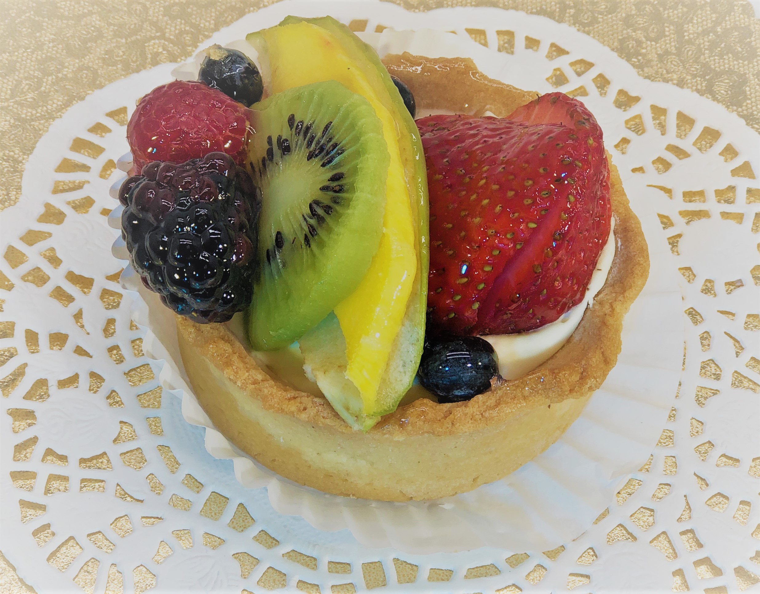 Order Fruit Tart Pastry food online from Palace Bakery store, Laguna Hills on bringmethat.com
