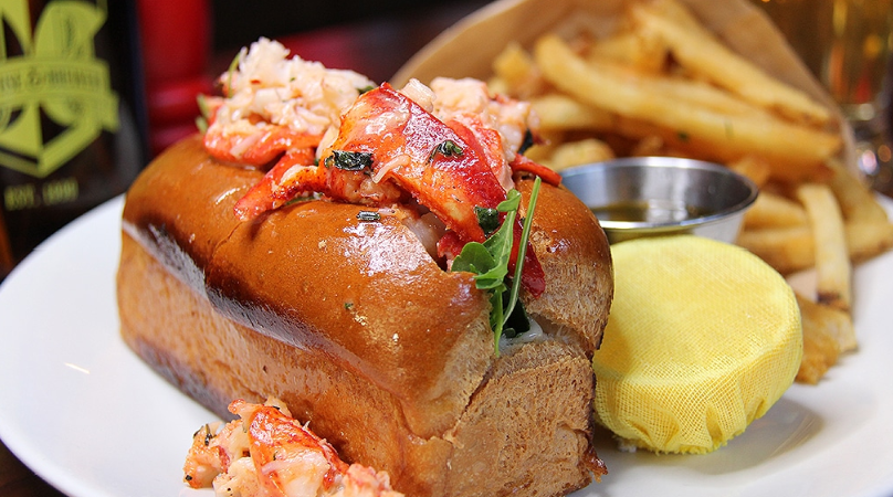 Order Maine Lobster Roll food online from TAPS Fish House & Brewery store, Brea on bringmethat.com