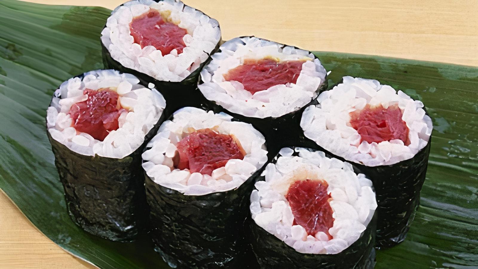 Order Tuna Roll food online from Ginmiya store, East York on bringmethat.com