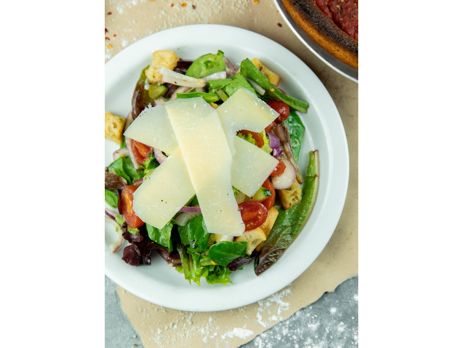 Order Mixed Greens Salad food online from Patxi's Chicago Pizza store, San Francisco on bringmethat.com