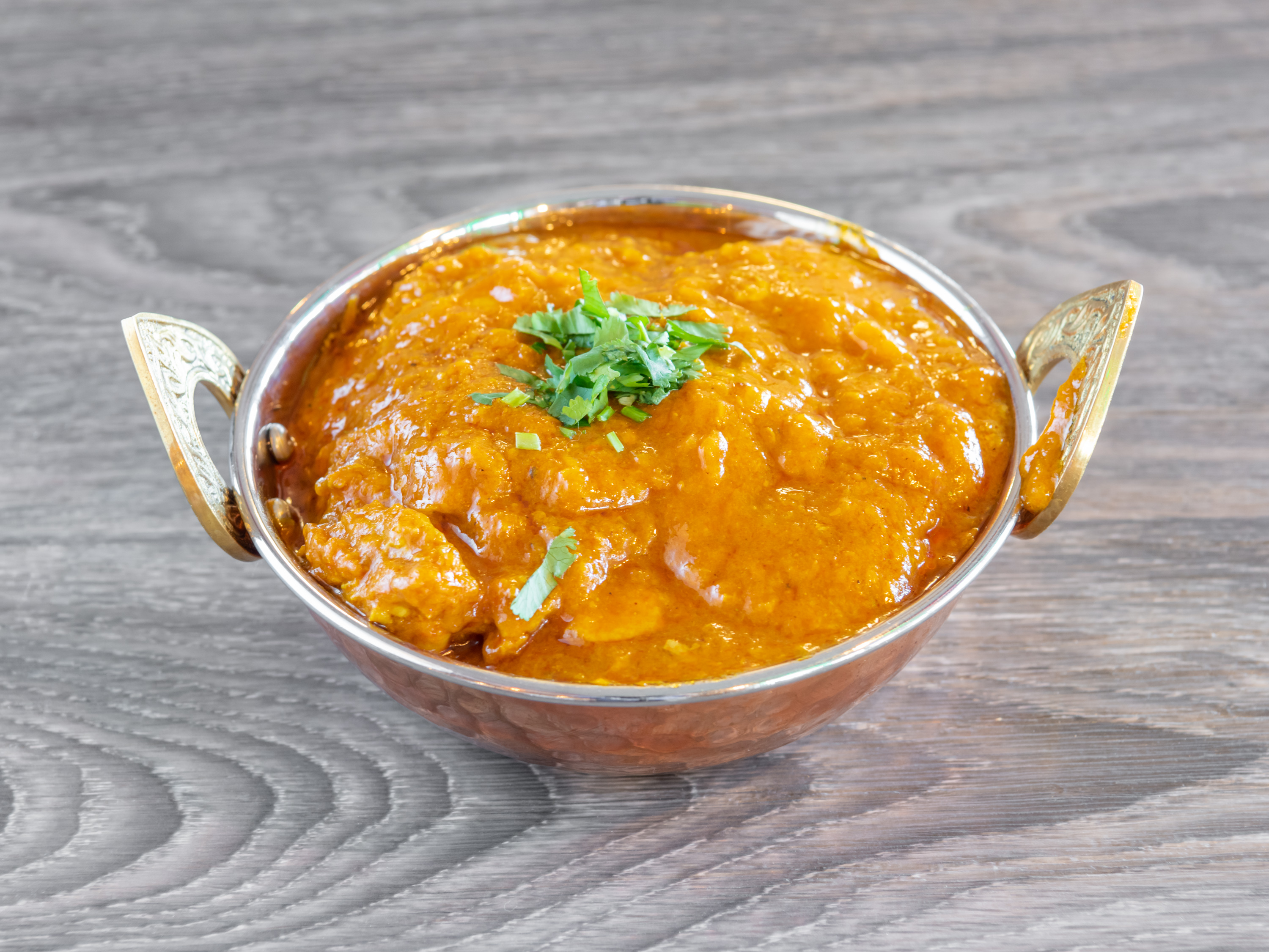 Order Chicken Curry food online from Taj grill store, Vallejo on bringmethat.com