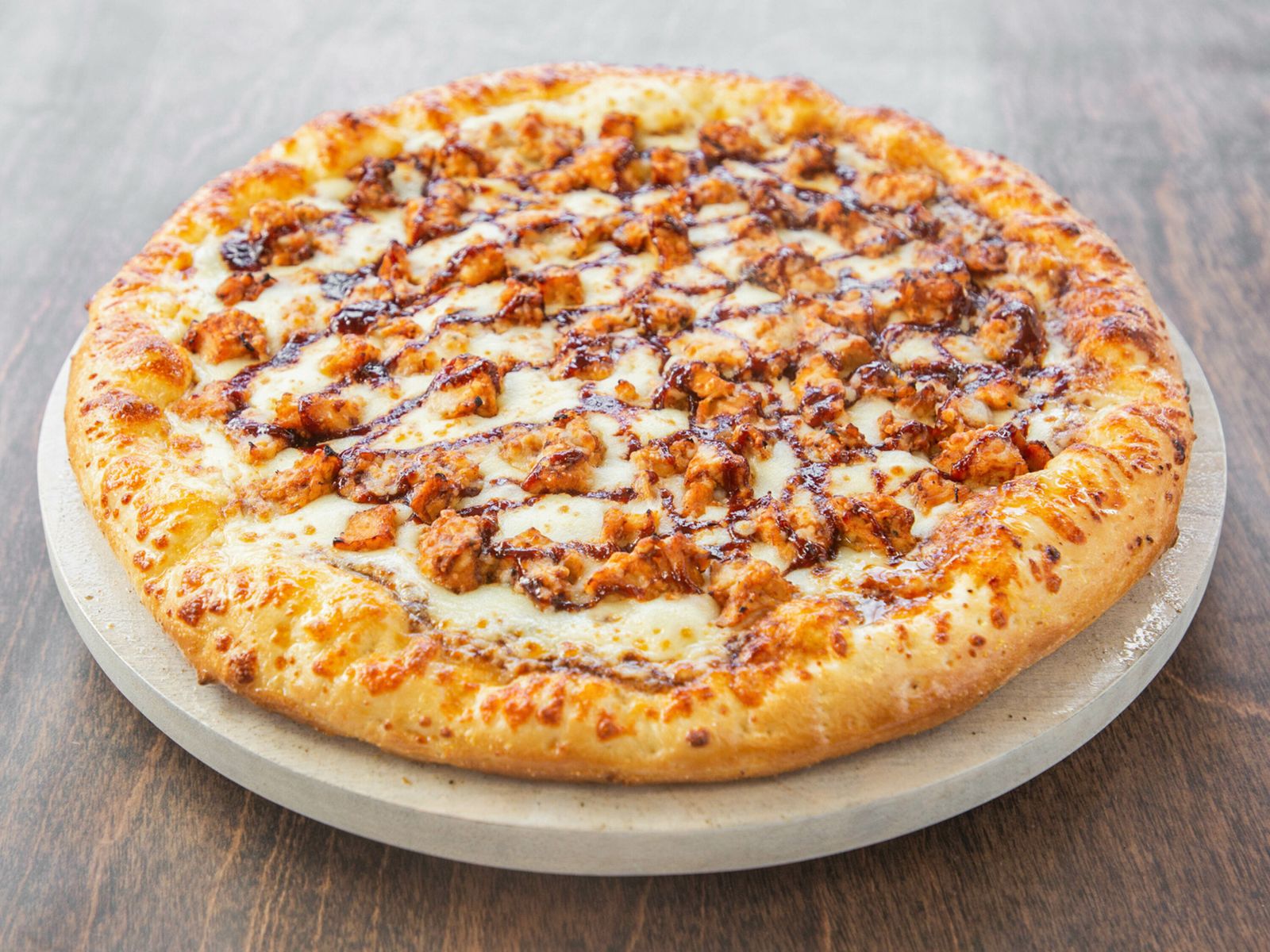Order BBQ Chicken (14 Inch) food online from Big Daddy's Pizza store, Salt Lake City on bringmethat.com