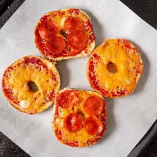 Order Pizza Bagel Melt food online from Yum Yum Donuts store, Covina on bringmethat.com