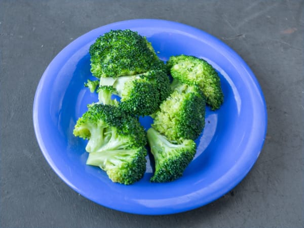 Order Fresh Broccoli food online from Friends Grayson Grill store, Grayson on bringmethat.com