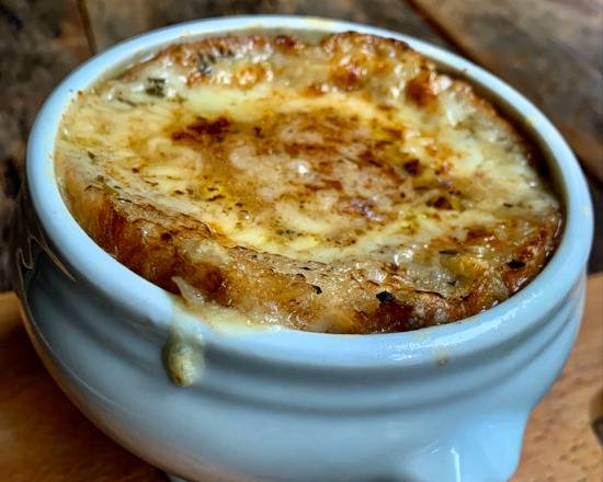 Order Traditional Onion Soup food online from Lena store, New York on bringmethat.com
