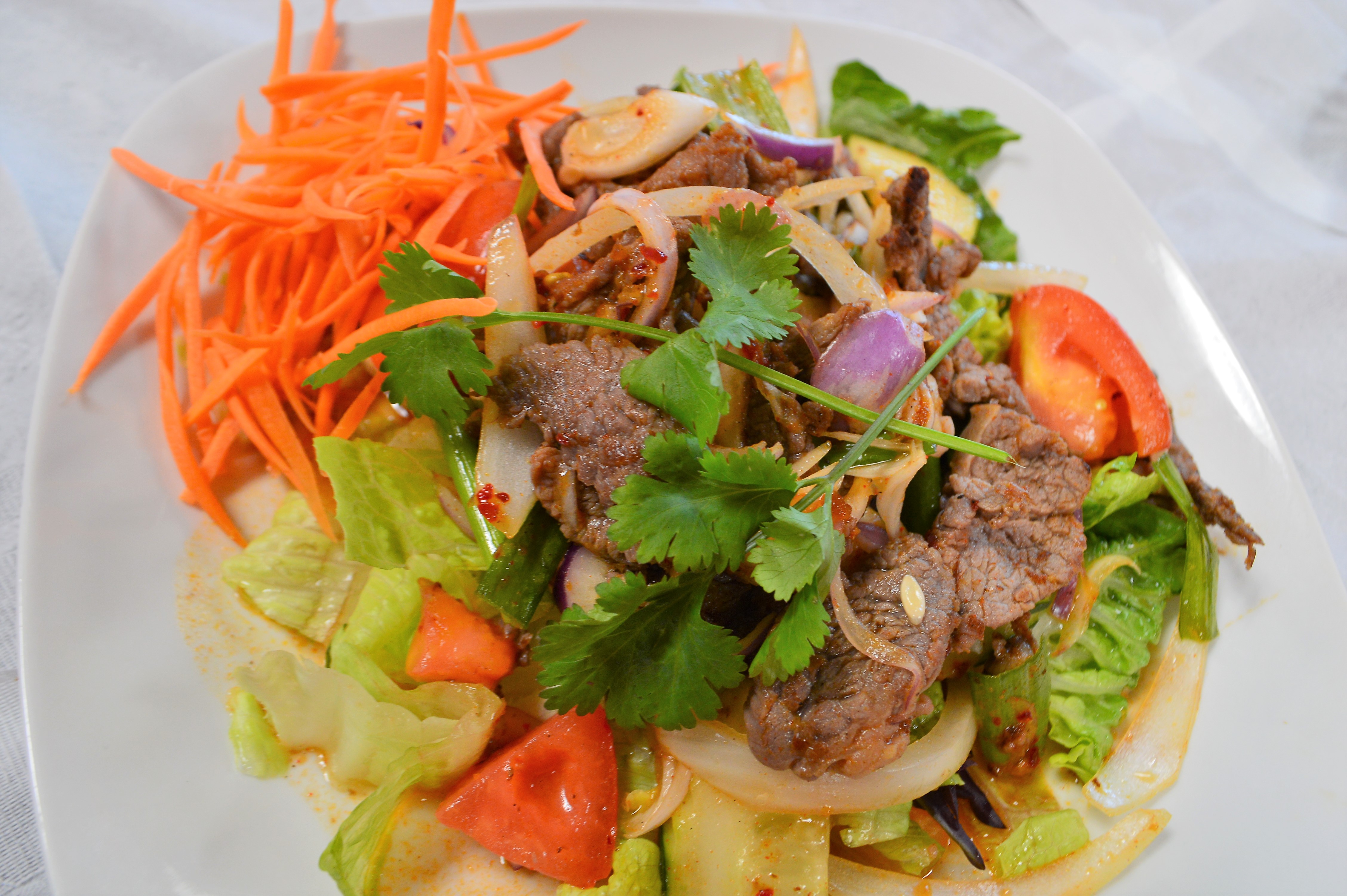 Order 18. Beef Salad food online from Rialto Thai Kitchen store, Rialto on bringmethat.com