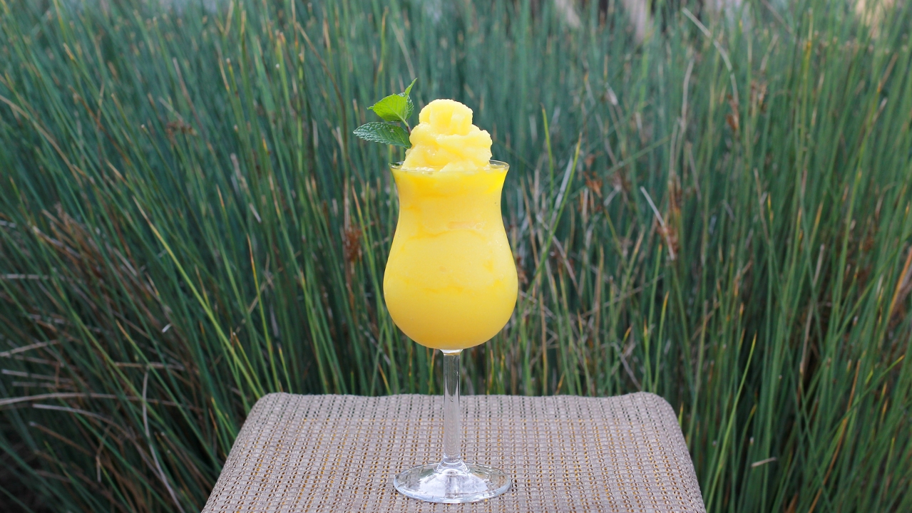 Order Passion Fruit Cooler (Medium) food online from Cha For Tea store, Irvine on bringmethat.com