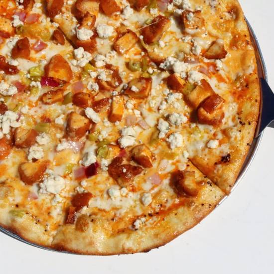 Order Buffalo Chicken Pizza food online from Blue Moon Pizza store, Smyrna on bringmethat.com