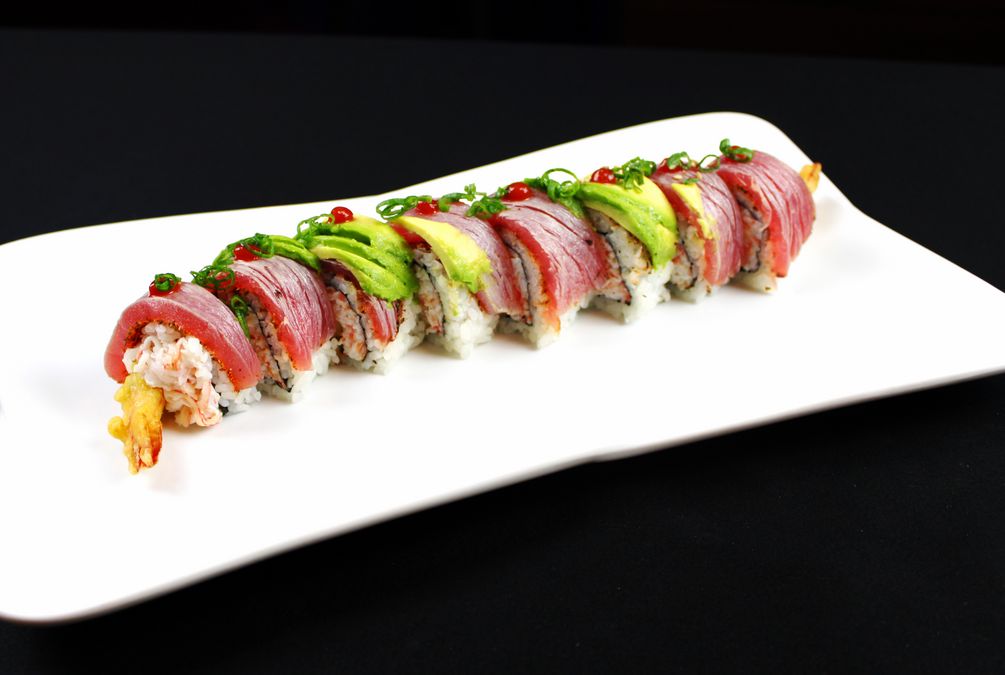Order Pepper Tuna Lover Roll food online from Akaya Sushi, Izakaya & Ramen store, Richardson on bringmethat.com