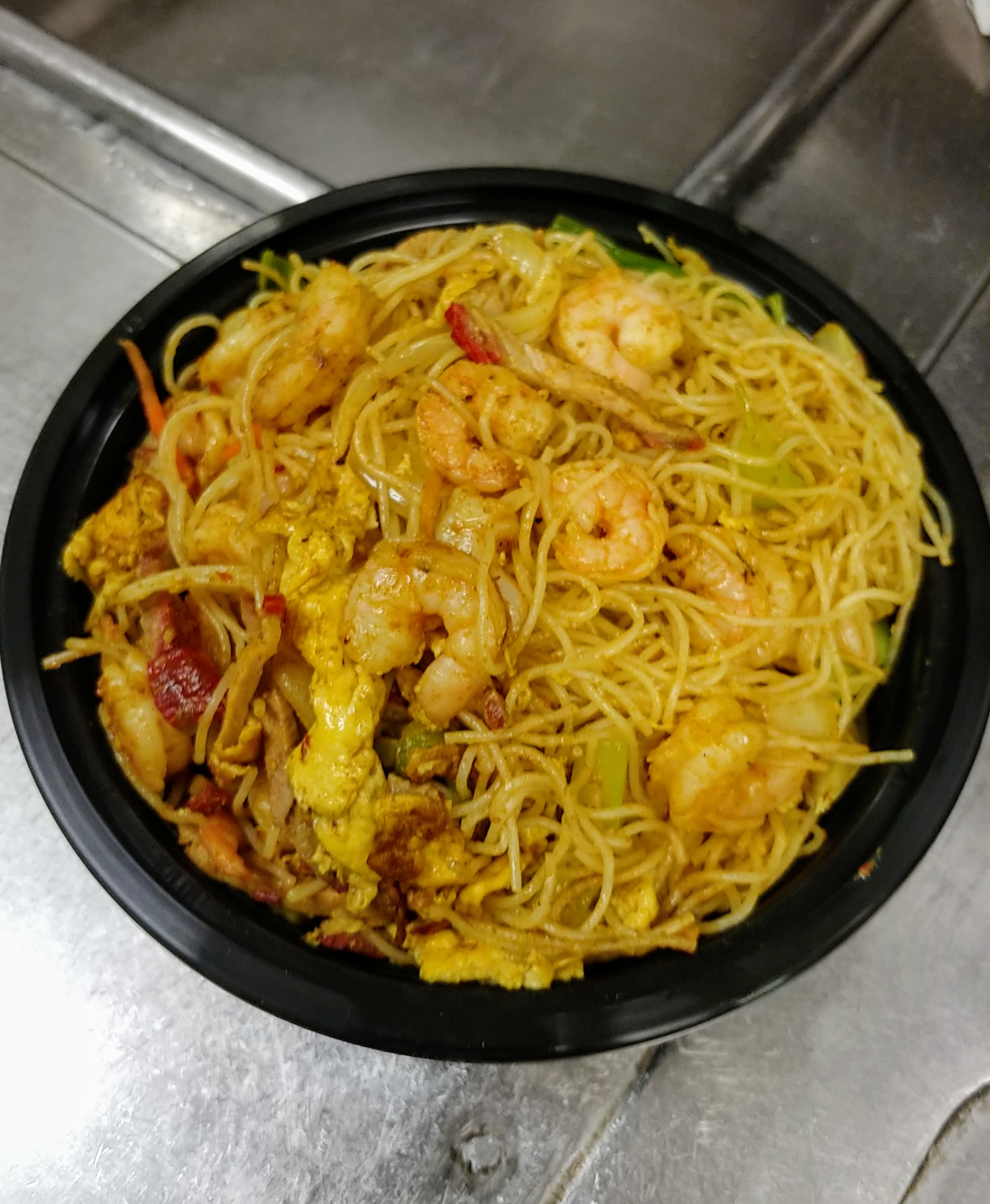 Order Singapore Rice Noodles food online from House of Hunan store, Chicago on bringmethat.com