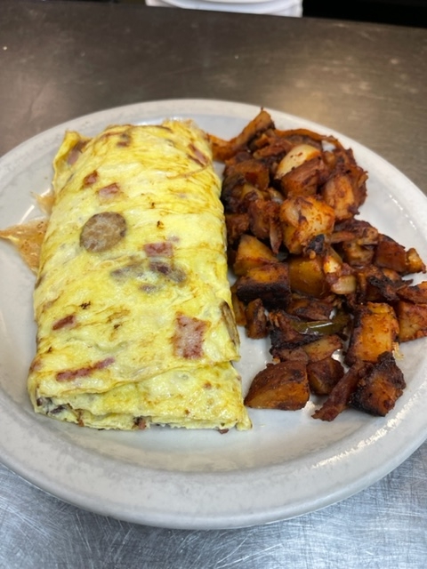Order Meat Lovers Omelette* food online from Bill Cafe store, Fremont on bringmethat.com