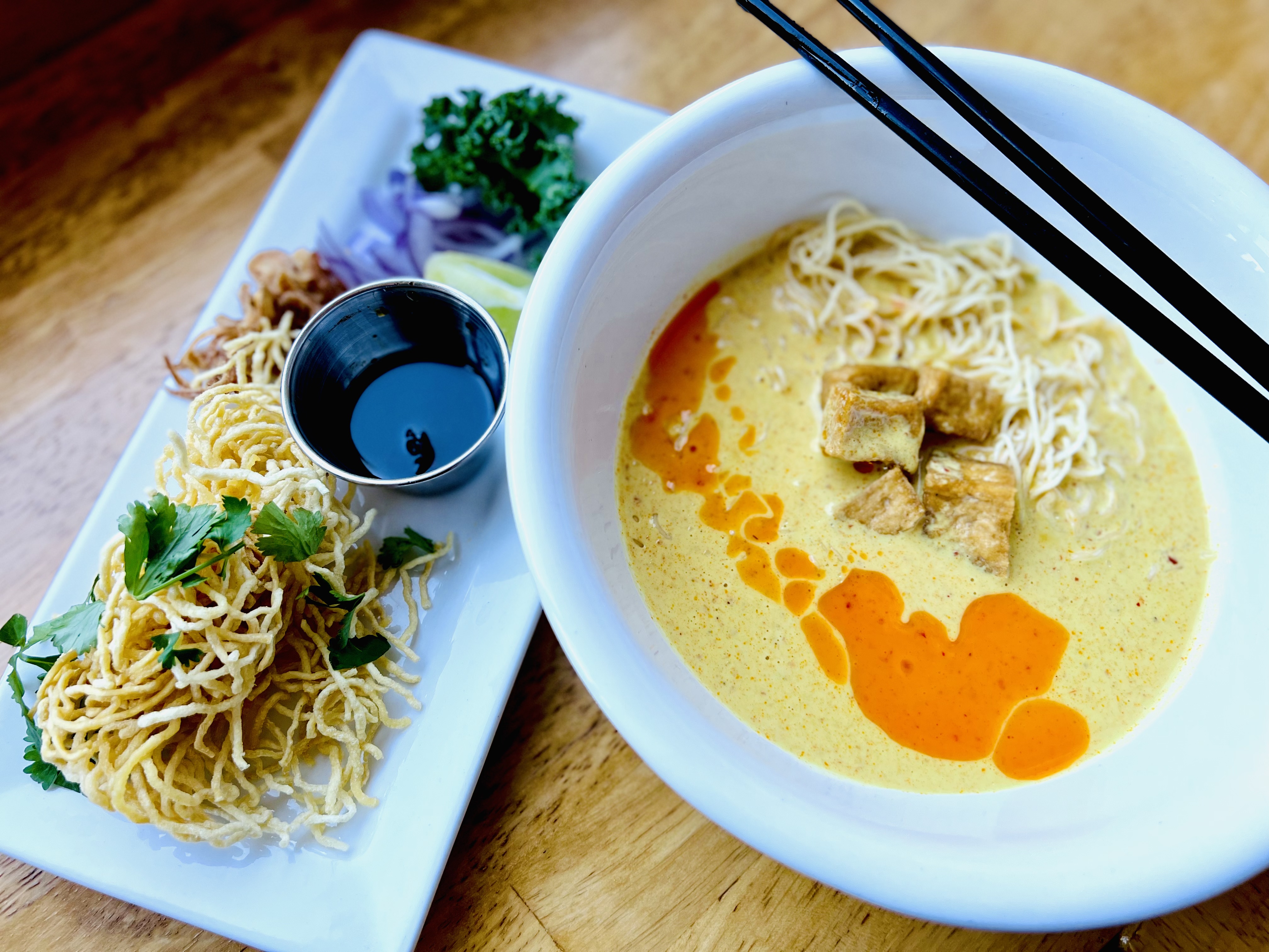 Order Golden Curry Noodle food online from Ninja Sushi&Thai store, Chicago on bringmethat.com