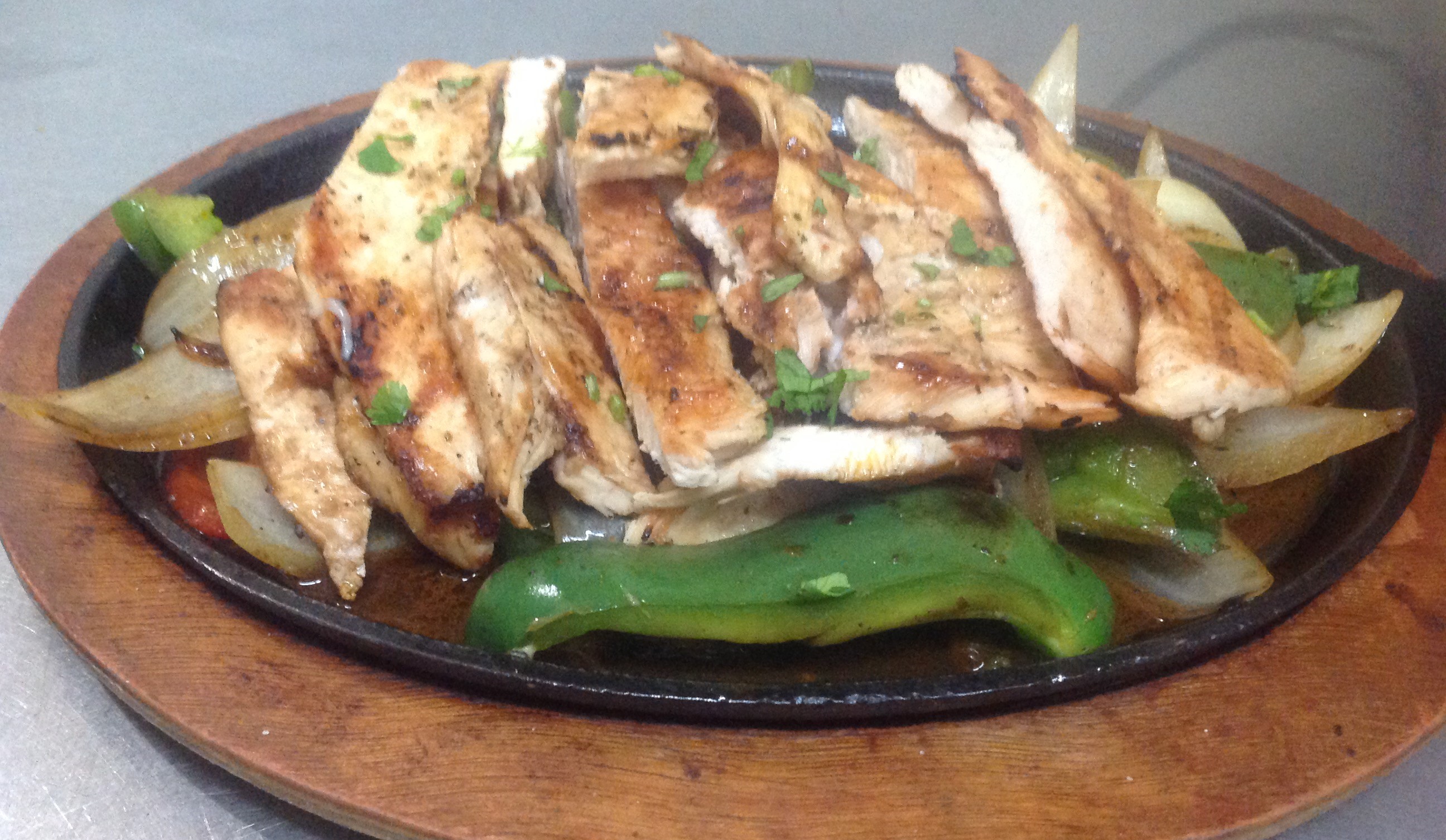Order Grilled Chicken Fajitas food online from Mi Rancho store, Teaneck on bringmethat.com