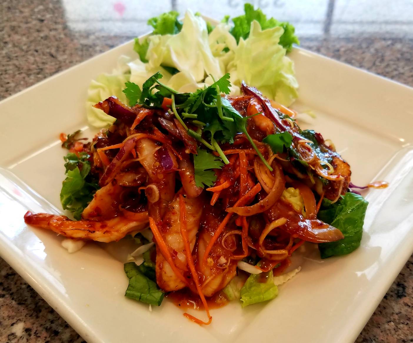 Order 20. Spicy Shrimp Salad food online from Sizzling Wok store, Long Beach on bringmethat.com