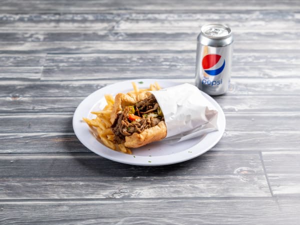 Order #7. Italian Beef Sandwich food online from Sharks Fish & Chicken store, Chicago on bringmethat.com