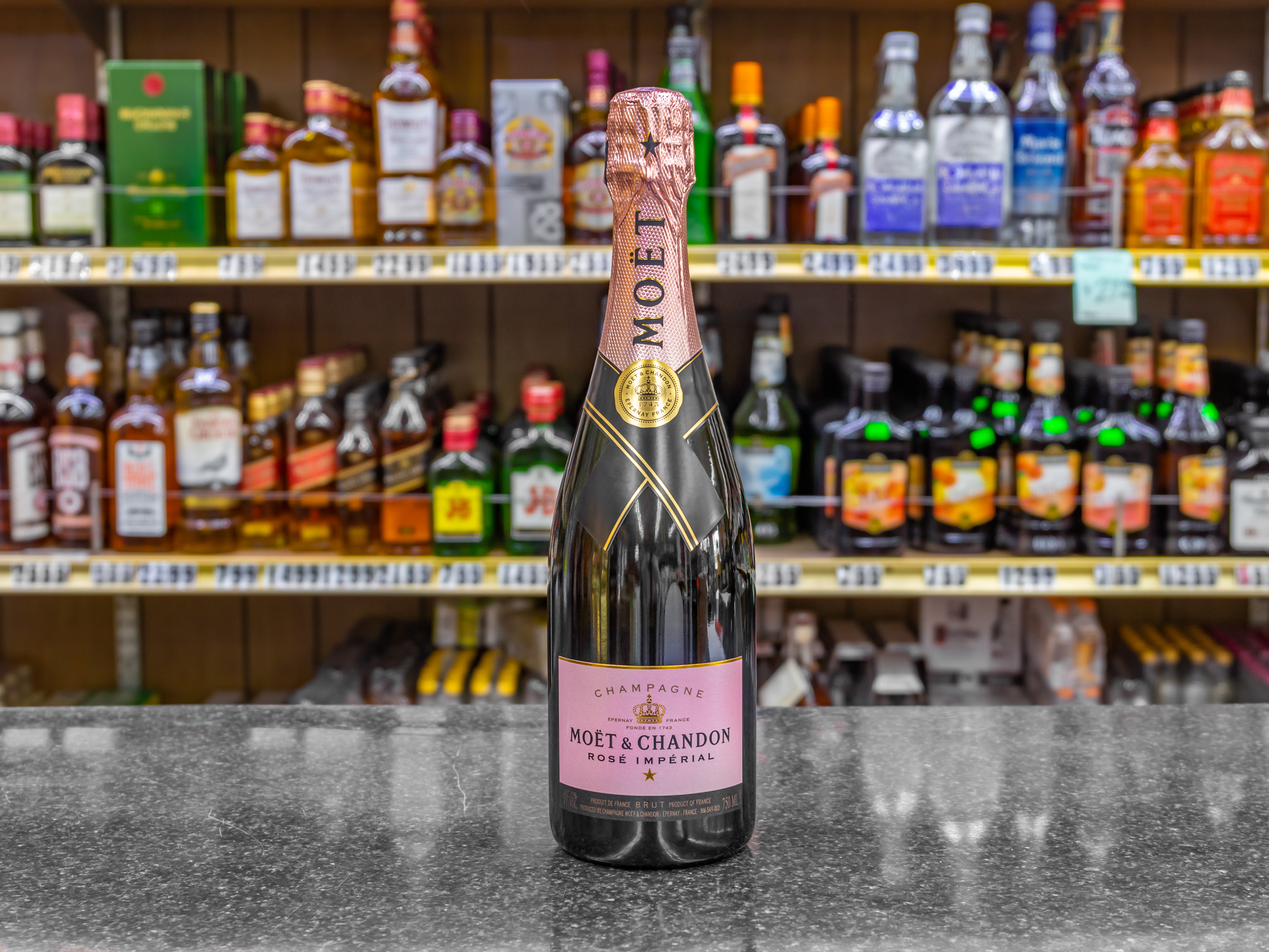 Order Moet & Chandon Nectar Rose Imperial, 750 ml. Champagne food online from Crown Empire Liquor store, Costa Mesa on bringmethat.com