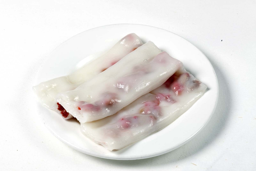 Order BBQ Pork Rice Noodle Roll 叉燒腸 food online from Furama store, Chicago on bringmethat.com