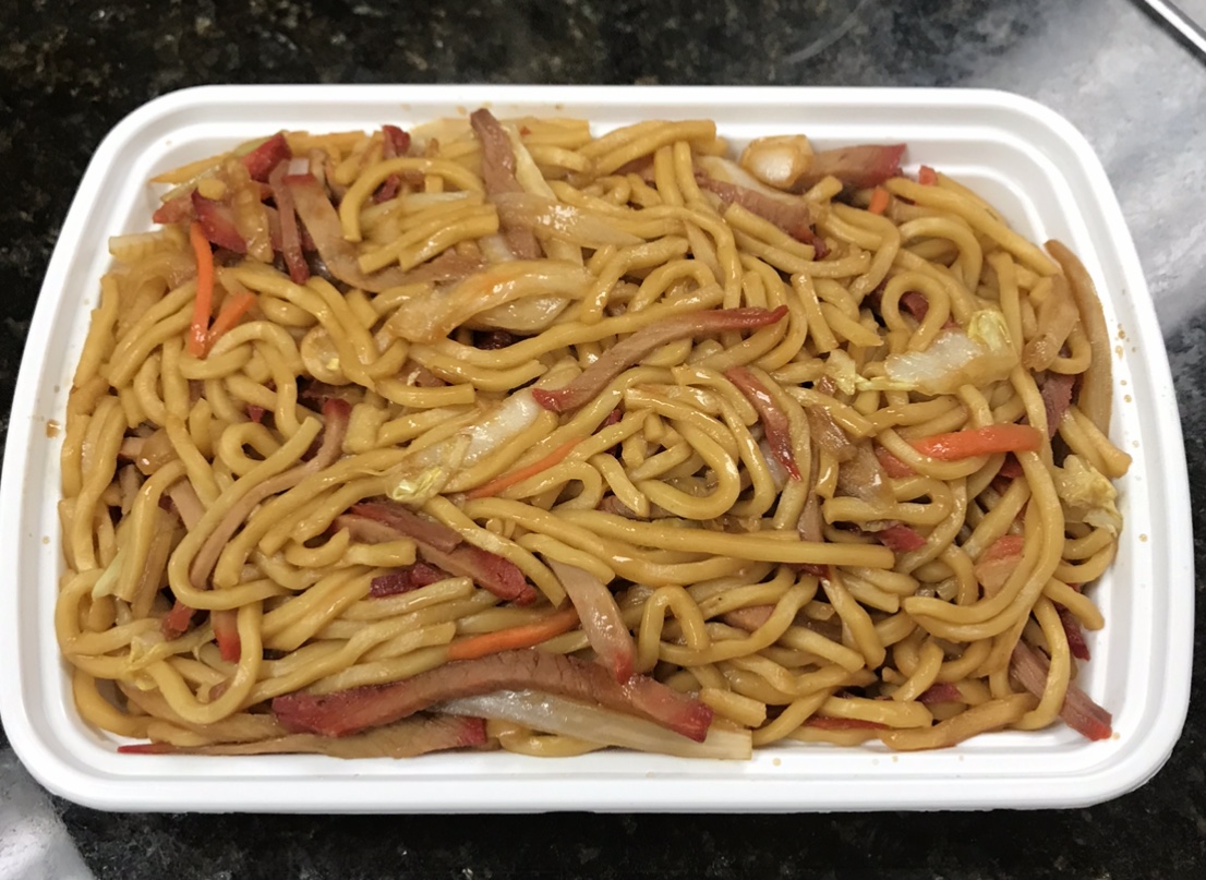 Order Roast Pork Lo Mein 叉烧捞面 food online from China Star store, Blue Bell on bringmethat.com