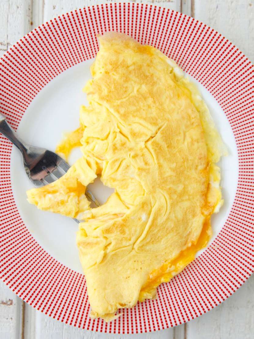 Order Cheese Omelette food online from Six Corners Café store, North Bergen on bringmethat.com