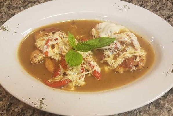 Order Chicken Roberto - Entree food online from Phil's Pizzeria & Restaurant store, Montvale on bringmethat.com