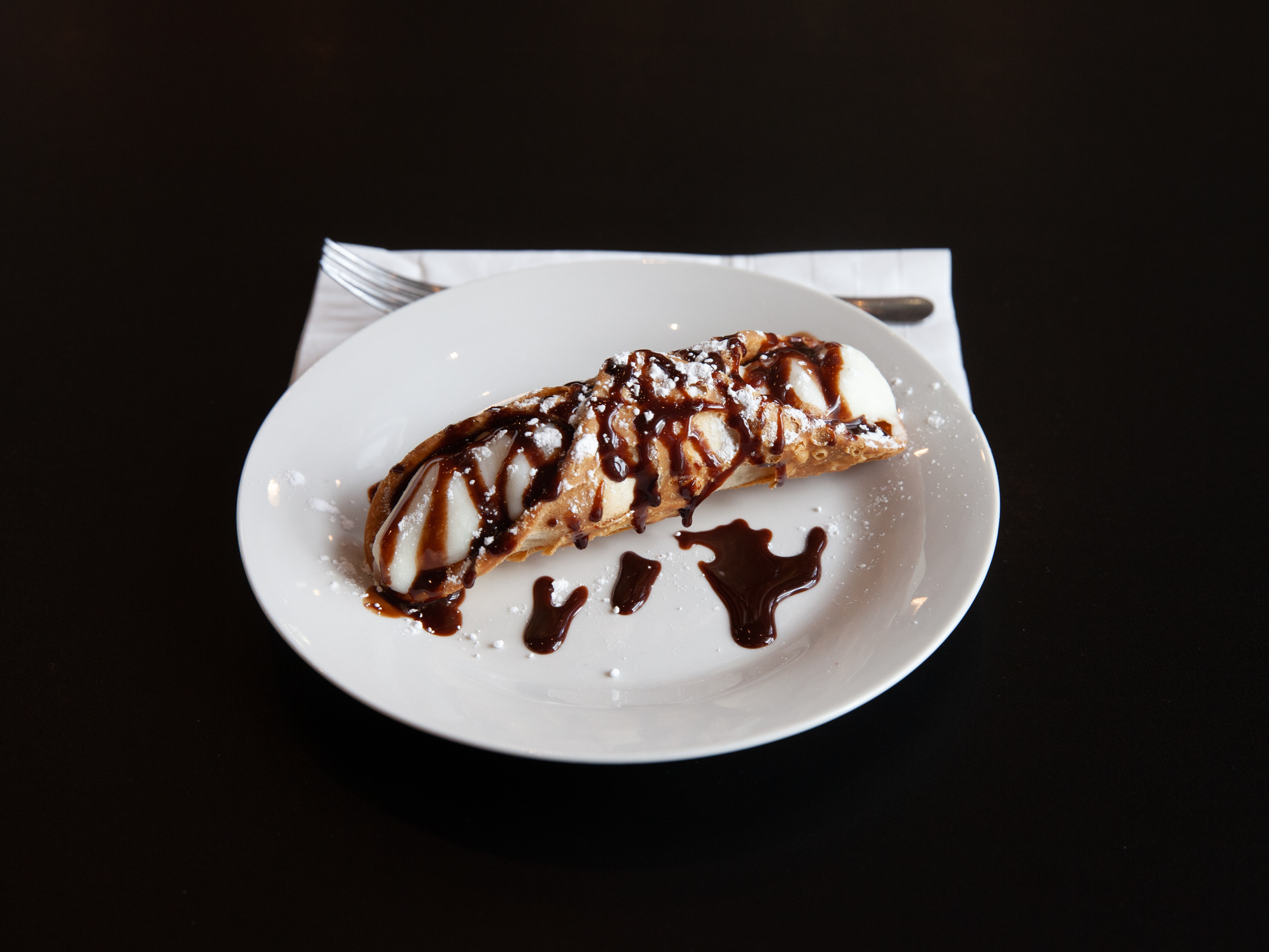 Order Small Cannoli food online from Sicilia Pizza Kitchen store, Salt Lake City on bringmethat.com