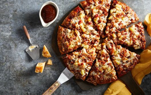 Order BBQ Chicken Pizza food online from Curry Pizza House store, Dublin on bringmethat.com