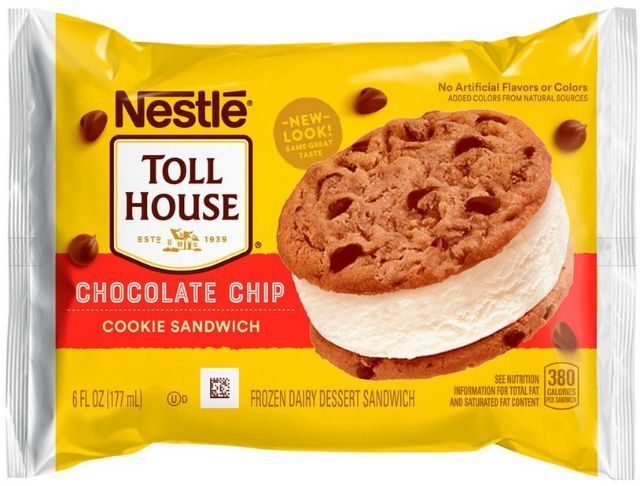 Order Nestle Tollhouse Cookie Sandwich 6 oz food online from Wawa store, Holmes on bringmethat.com