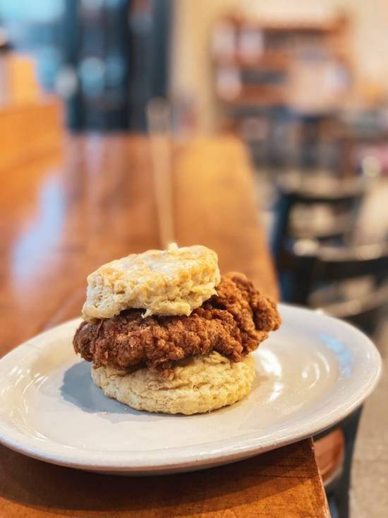 Order Retro Biscuit - Fried Chicken food online from Maple Street Biscuit Company Homewood store, Homewood on bringmethat.com