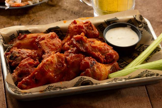 Order BUFFALO HOT WINGS food online from Logan'S Roadhouse 506 store, Ruston on bringmethat.com