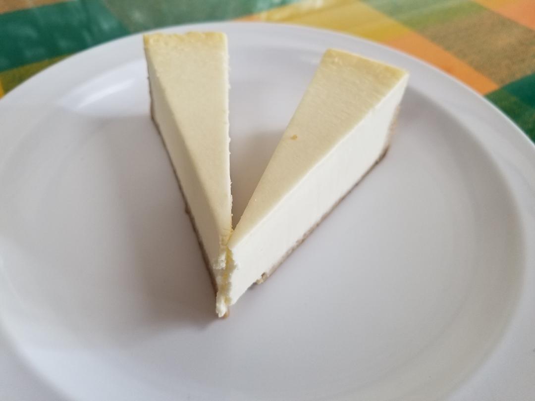 Order Cheesecake food online from Taqueria Los Gallos Express store, Pleasant Hill on bringmethat.com