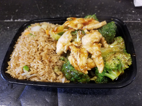 Order C10. Chicken with Broccoli food online from Jj Panda store, York on bringmethat.com