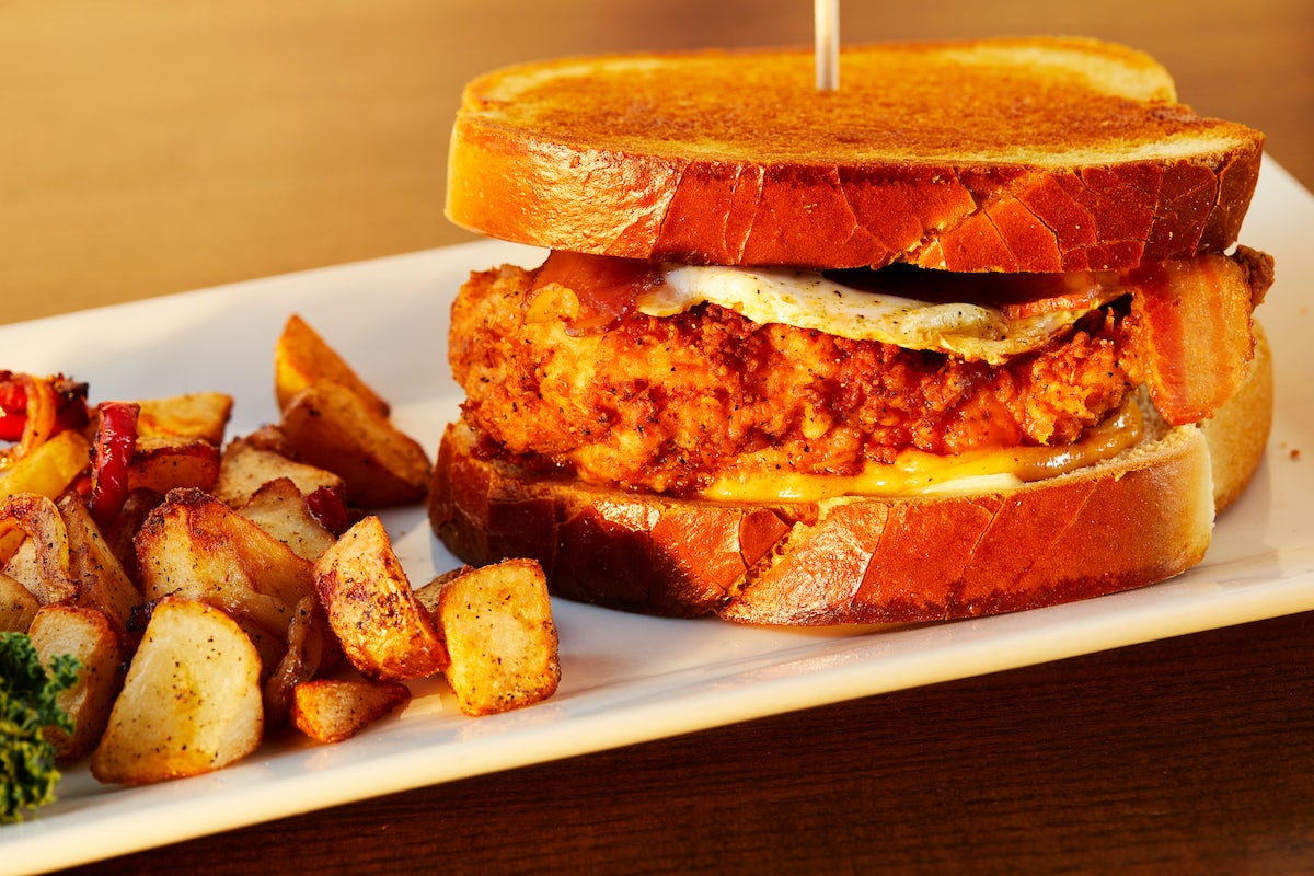 Order THE BRUNCH MELT food online from Big Whiskey's American Restaurant & Bar store, Springfield on bringmethat.com