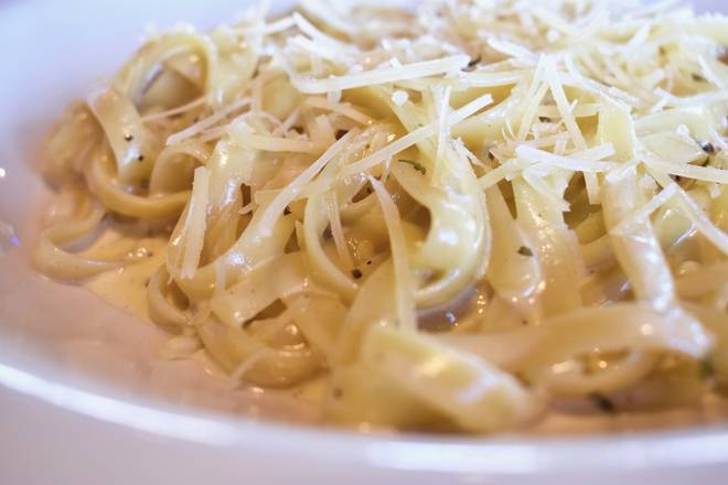Order Fettuccini food online from Carbone's Pizzeria store, New Prague on bringmethat.com