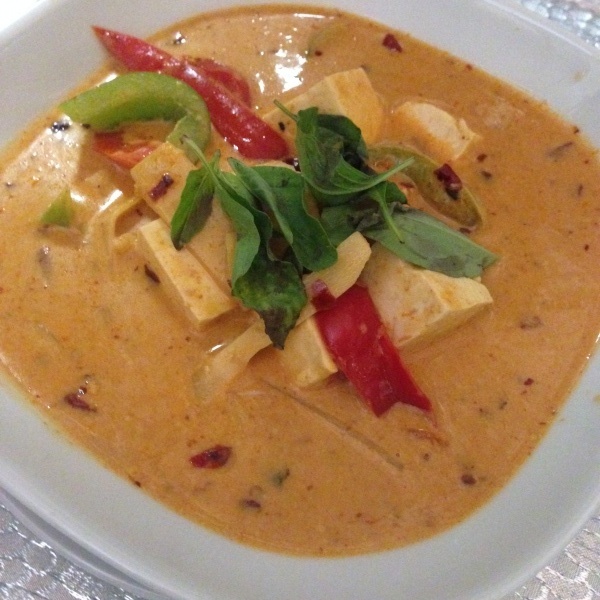 Order 37. Red Curry food online from The Taste Kitchen store, Culver City on bringmethat.com