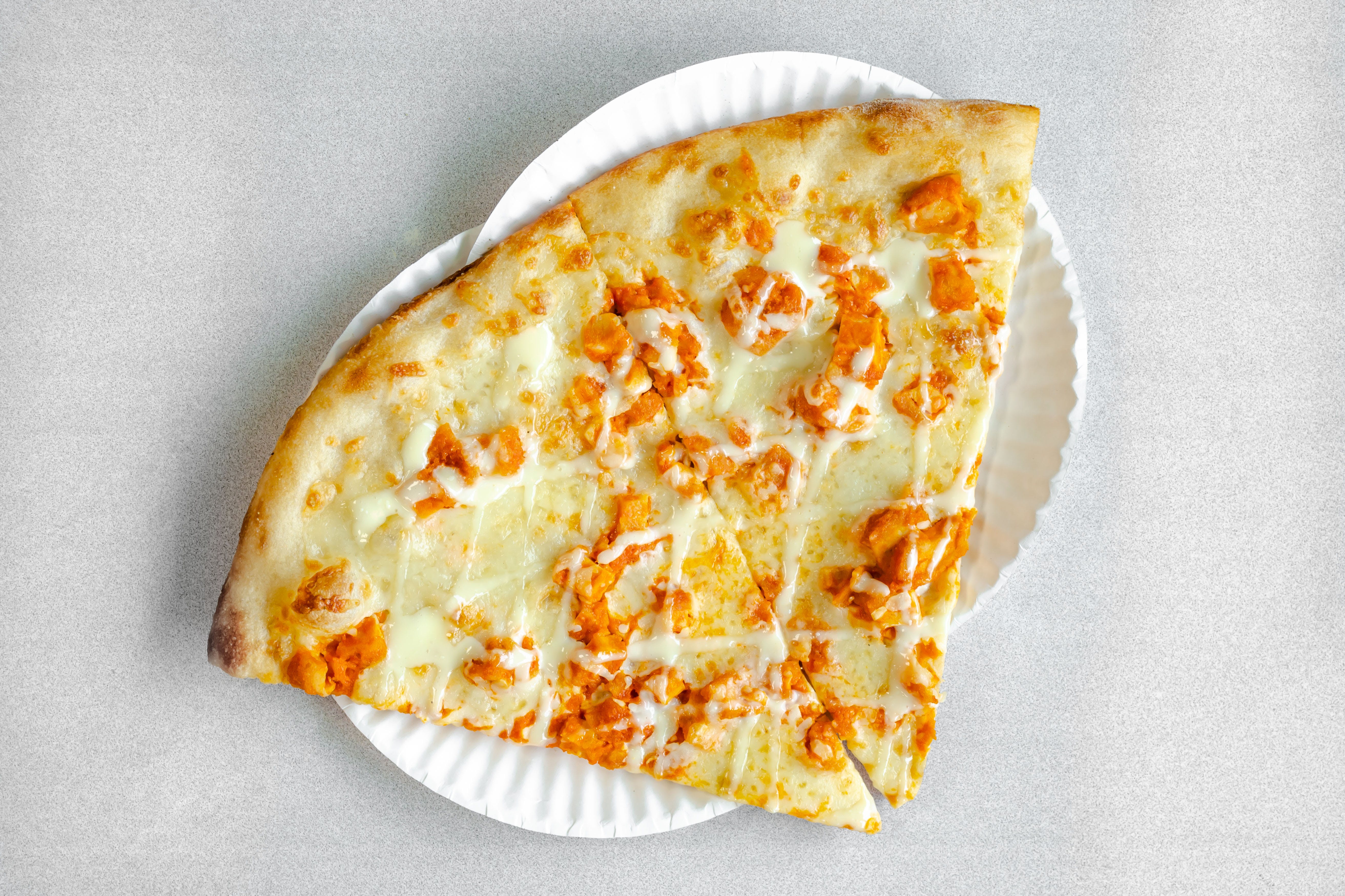 Order Buffalo Chicken Pizza - Large 16'' food online from TJ's Pizza store, Asbury Park on bringmethat.com