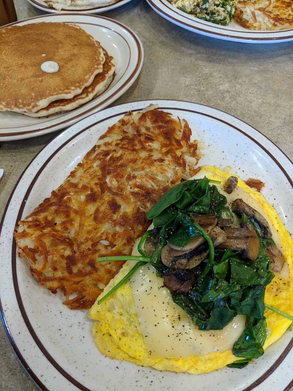 Order Popeye Omelette food online from Neal Coffee Shop store, San Mateo on bringmethat.com