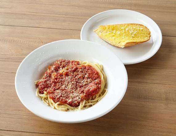 Order Child Spaghetti food online from Johnny's New York Style Pizza store, Cumming on bringmethat.com