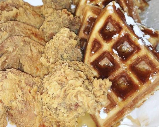 Order Chicken & Waffles food online from Harolds Chicken 95th Street store, Chicago on bringmethat.com