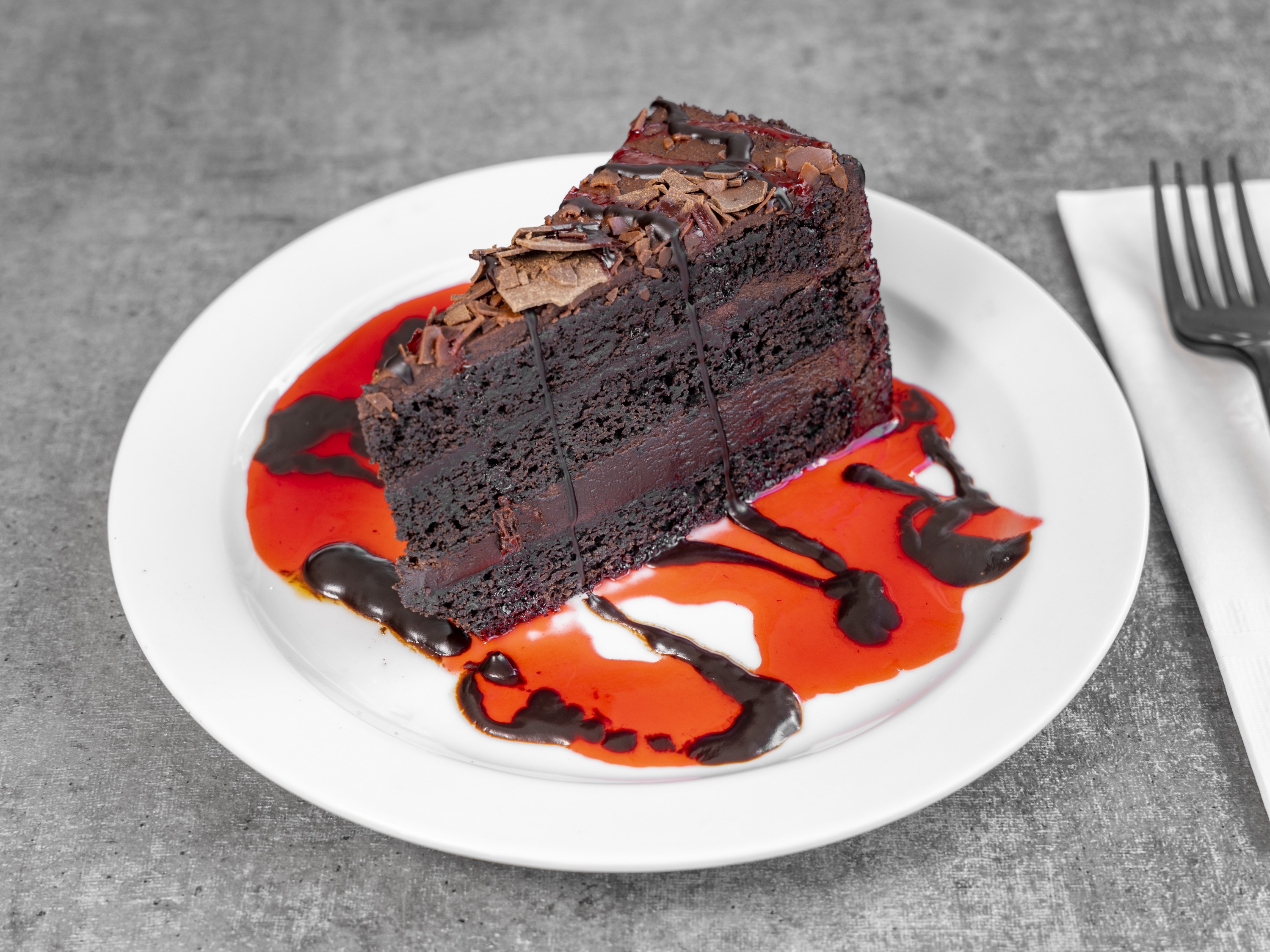 Order Chocolate Cake food online from Momos Grill store, Irvine on bringmethat.com