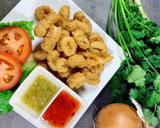 Order Fried Calamari food online from Aroma Royal Thai Cuisine store, Franklin Township on bringmethat.com