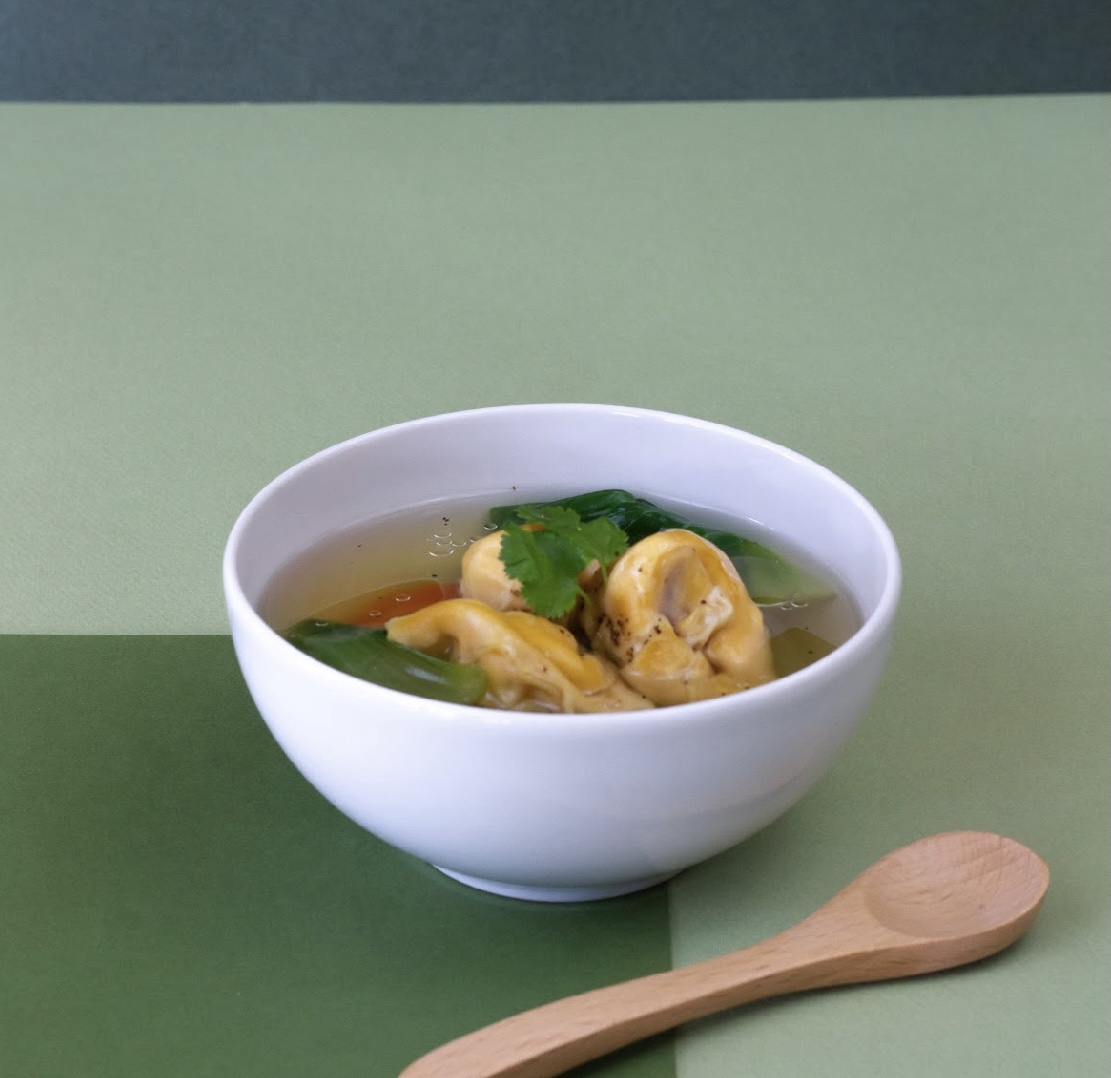 Order Wonton Soup food online from Aroi Thai store, San Diego on bringmethat.com