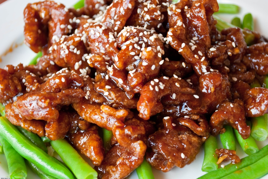 Order House Special Crispy Beef food online from Kung Pao China Bistro store, West Hollywood on bringmethat.com